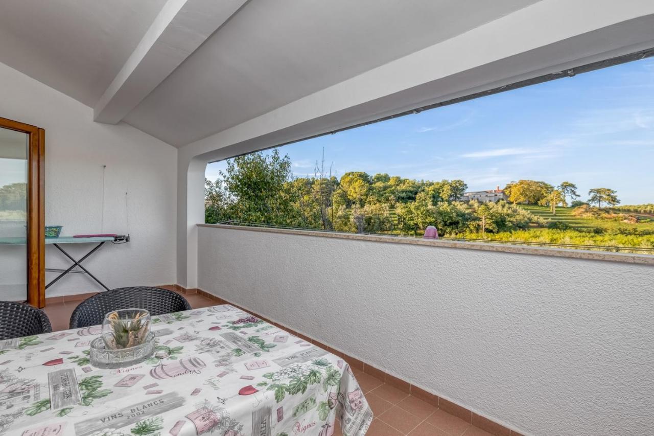 Apartment Lucijan 포레치 외부 사진